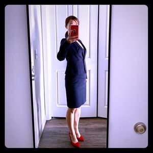 Ann Taylor Petite Navy-Blue Blazer (Free Skirt)